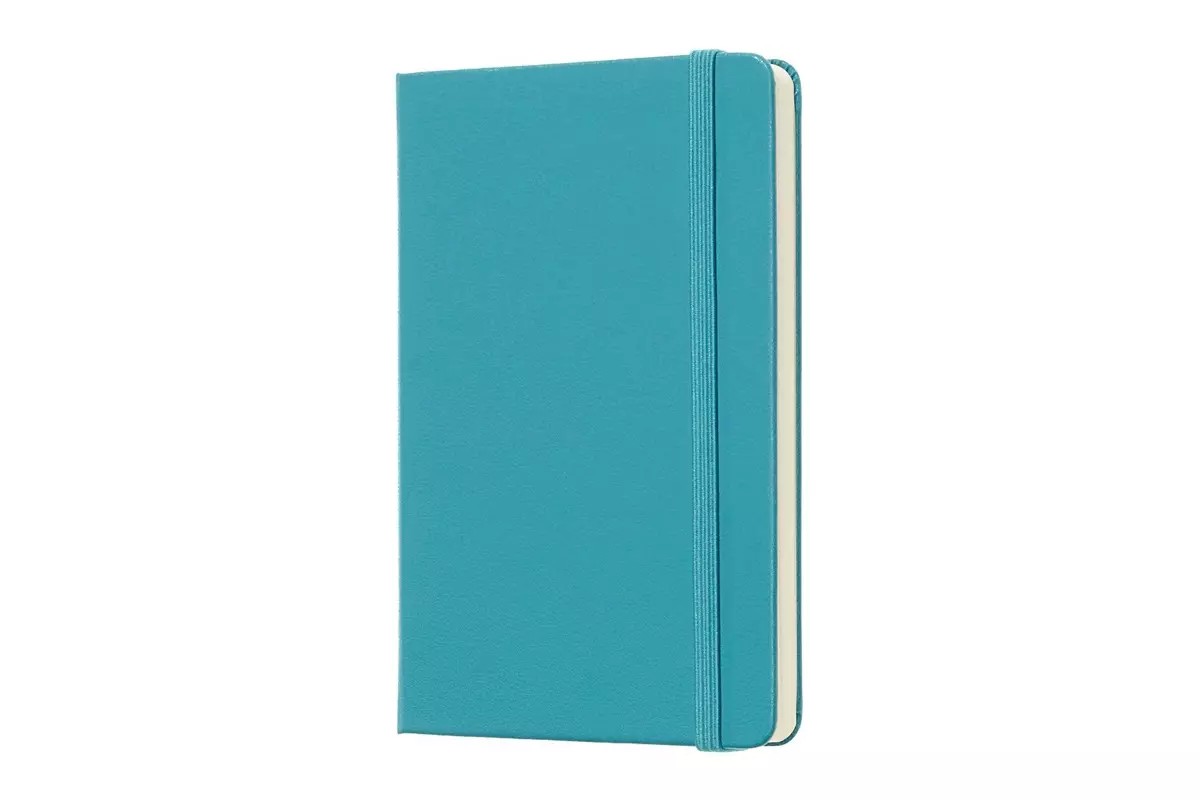 Een Moleskine Plain Hard Cover Notebook Pocket Reef Blue koop je bij Moleskine.nl